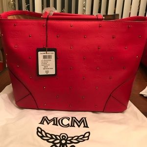 MCM Red shoulder bag - New with tags